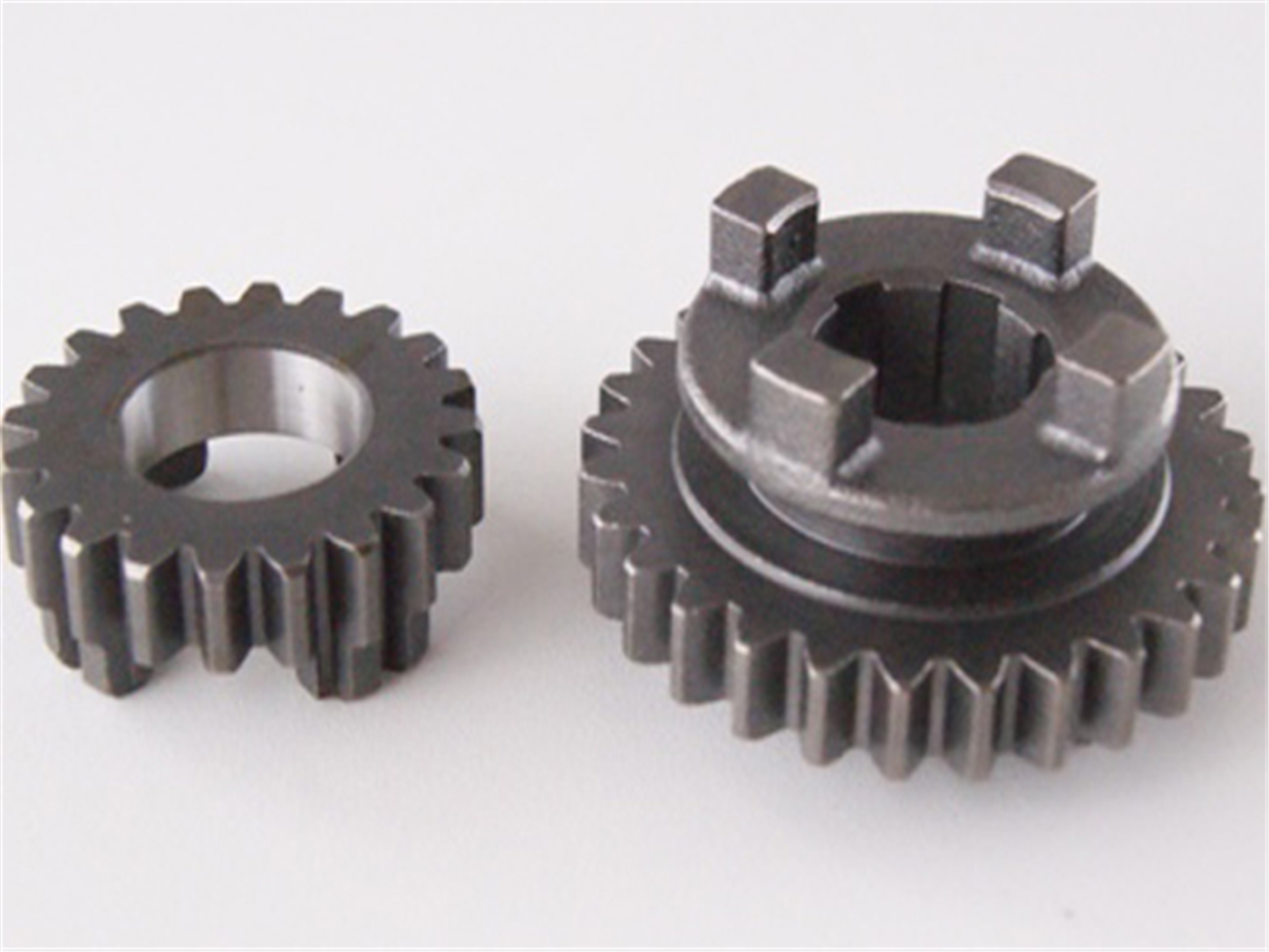 PIÑON TERCERA 20-28T PREMIUM