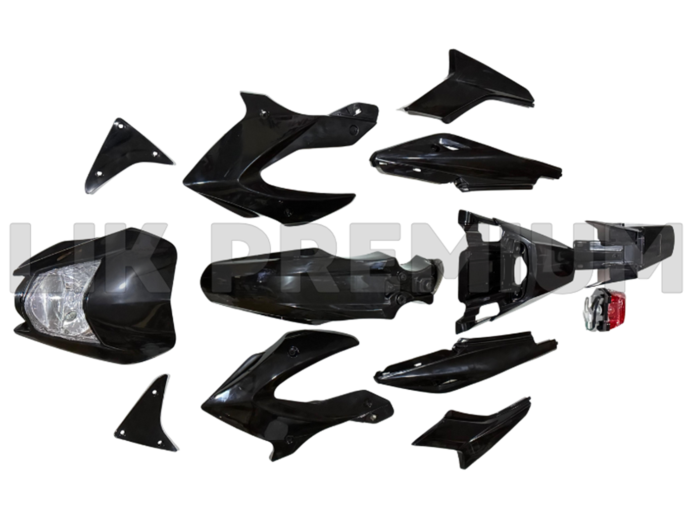 SET PLASTIQUERIA NEGRO (13PZAS) S/STICKER